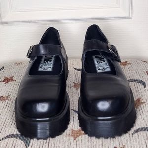 DOC MARTENS_Mary Jane style_BLACK Chunky sole PLATFORM shoes